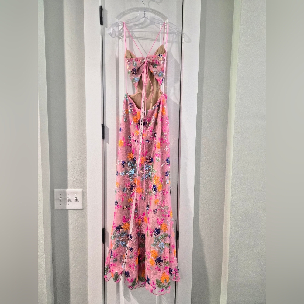 Mac Duggal Pink Embellished Lace & Sequin Gown, size 2, NWT - Picture 10 of 13